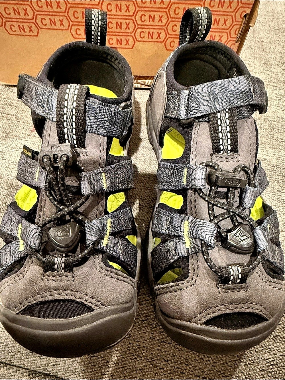 Keen Newport H2 Toddler US 11 D Gray & Black. Brand New. Never worn.